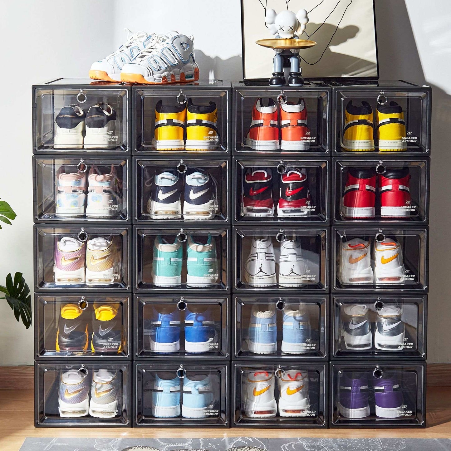 FRONT DROP SNEAKER DISPLAY CASES